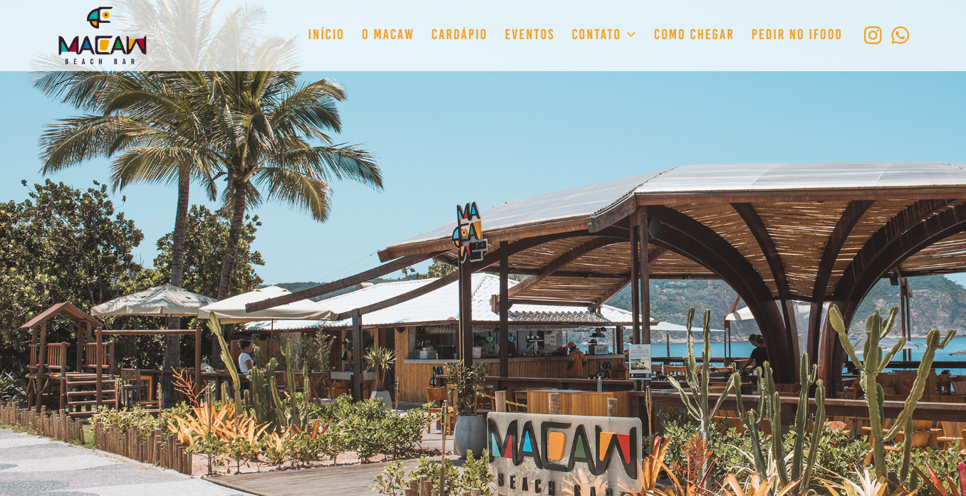 Case - Macaw Beach Bar